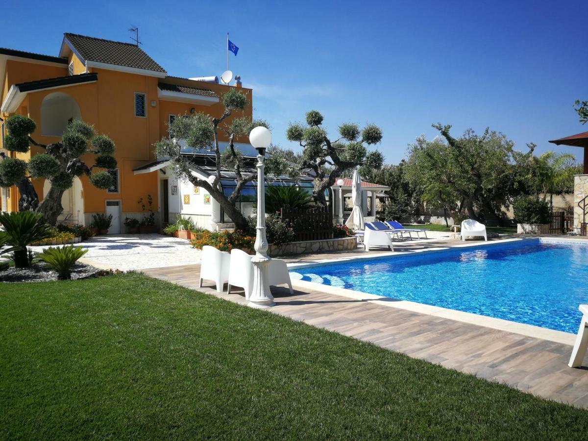 Villa Iris Castellana Grotte Eksteriør billede